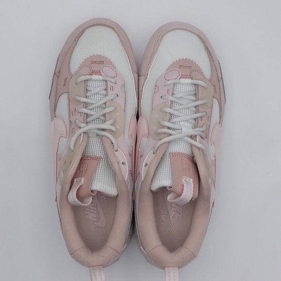 NEW Nike Air Max 90 Futura Sneakers DM9922-104 Summit White - Picture 6 of 8